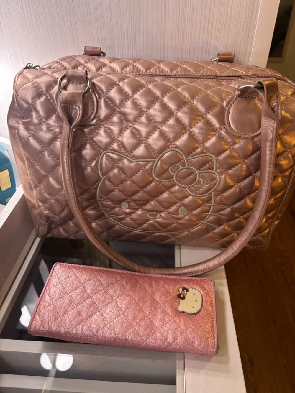 Hello kitty purse and wallet